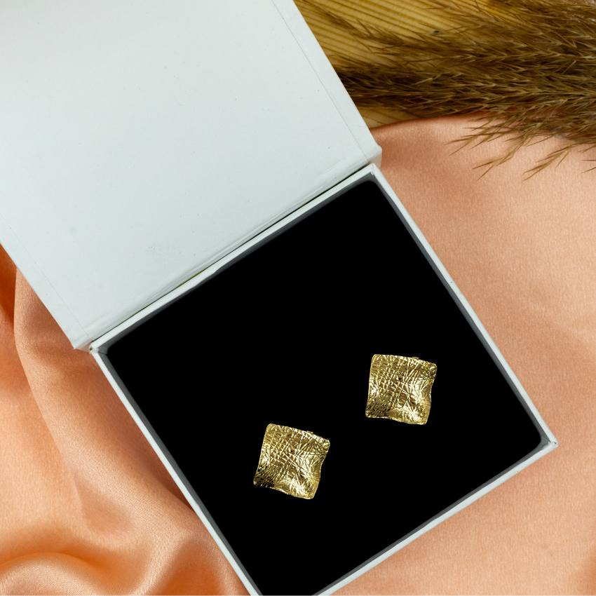 Check Mate Golden Earrings