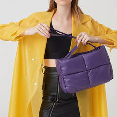 Mohakka offers a refined collection of anti-tarnish, hypoallergenic jewellery and modern bags. Shop earrings, pendants, rings, bracelets, anklets, and more—crafted for comfort, elegance, and everyday confidence.