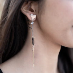 Mystic Noir Earring